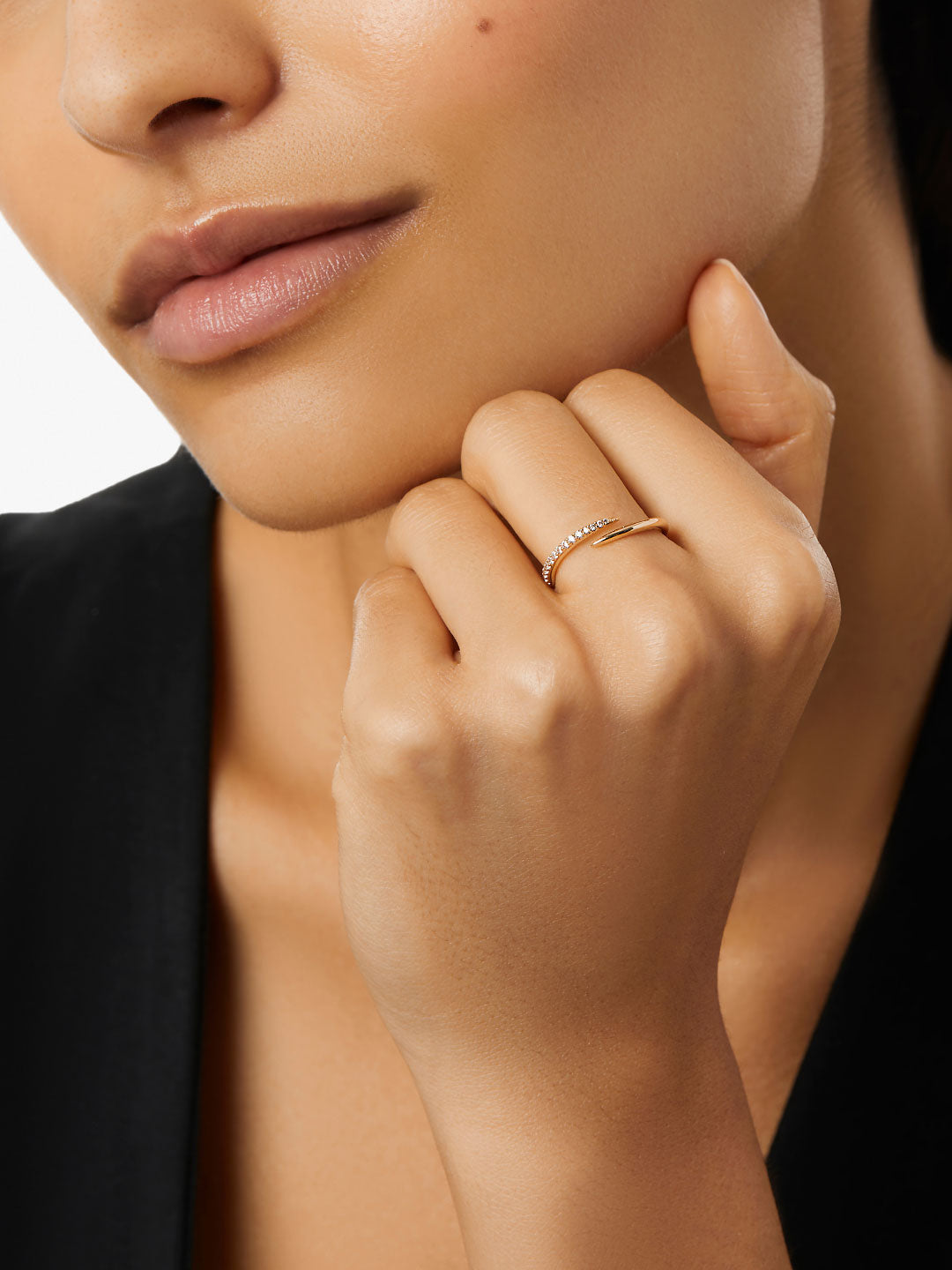 Ana Luisa Jewelry Rings Medium Bands Claw Ring Oren Gold