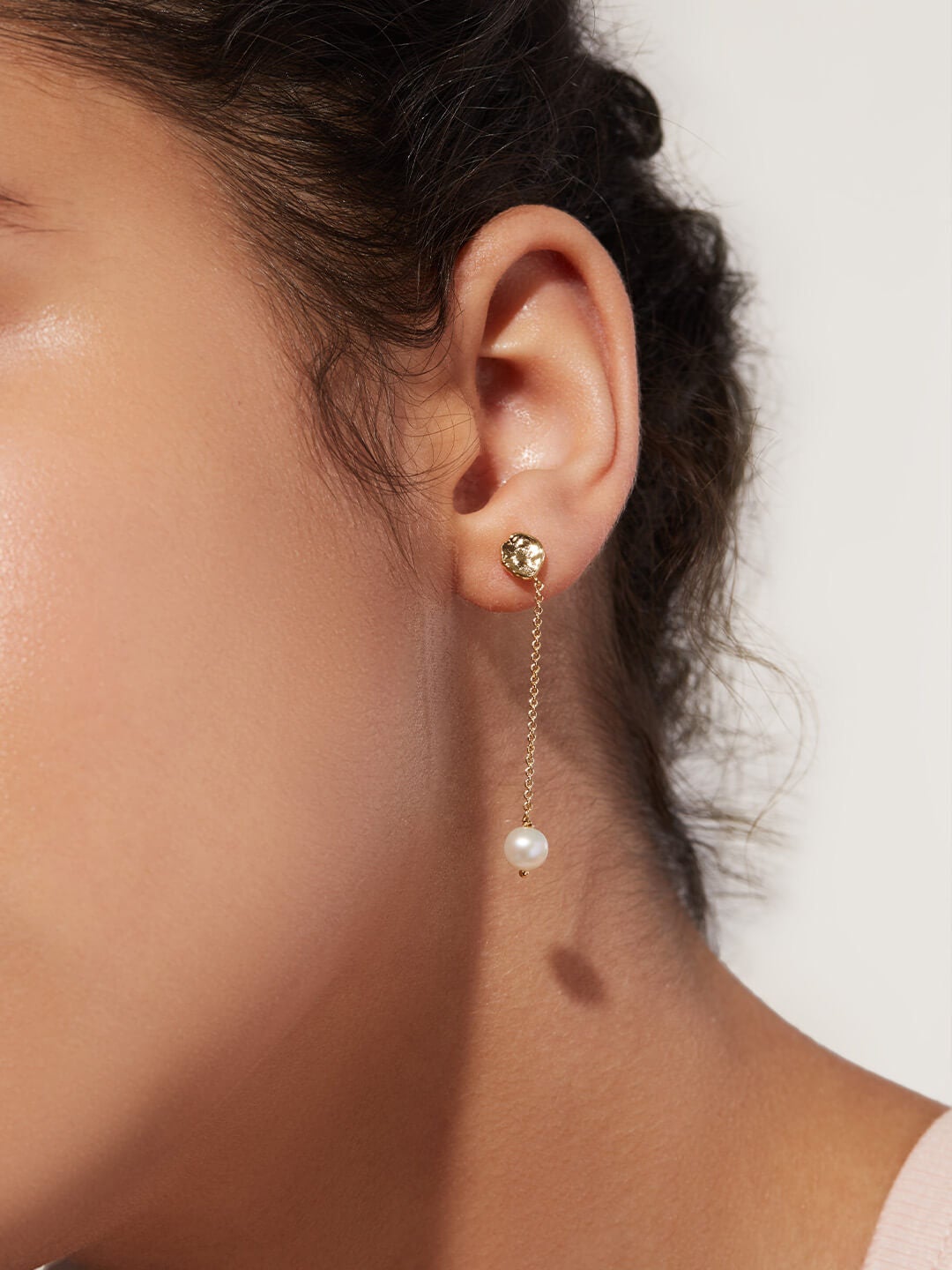 Ana Luisa Jewelry Earrings Chain Drop Pearl Earrings  Ostrica Gold