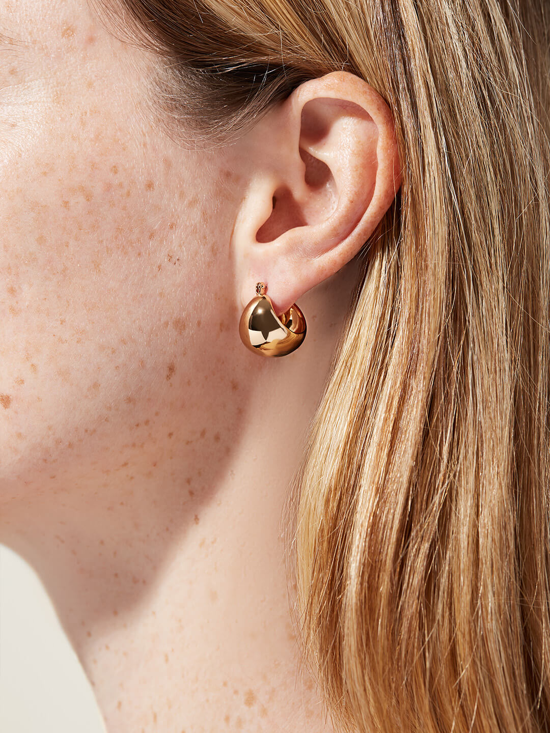 Ana Luisa Jewelry Earrings Hoop Earrings Abby Gold