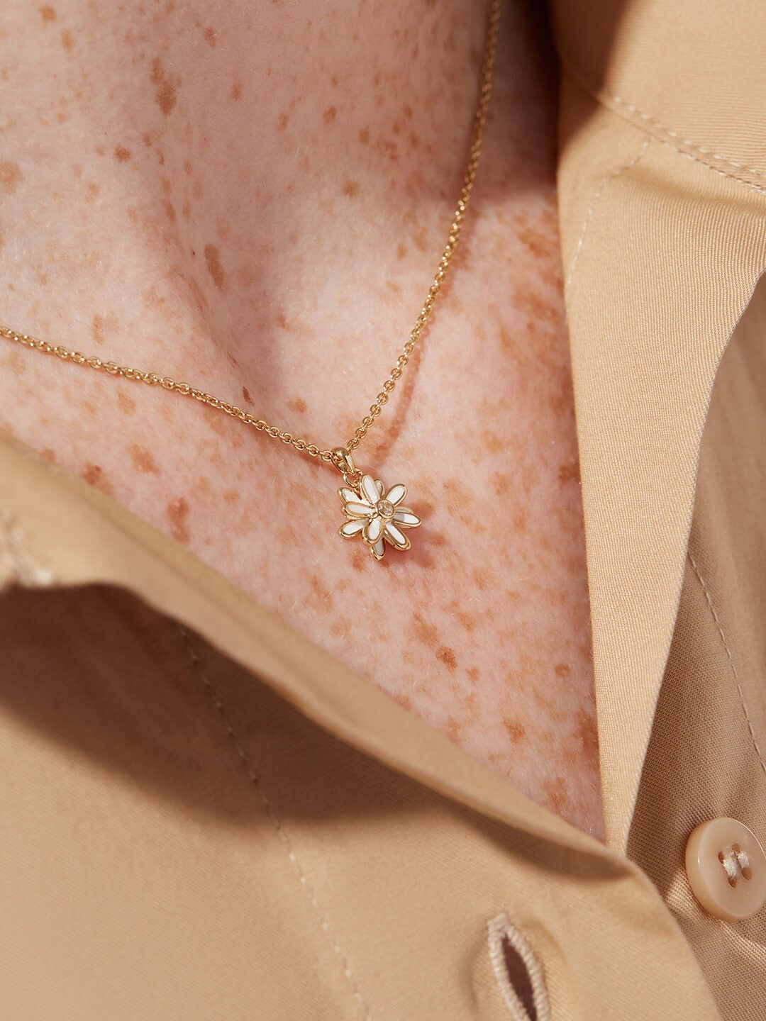 Ana Luisa Jewelry Necklaces Pendant Necklace Daisy Necklace Mikan Gold