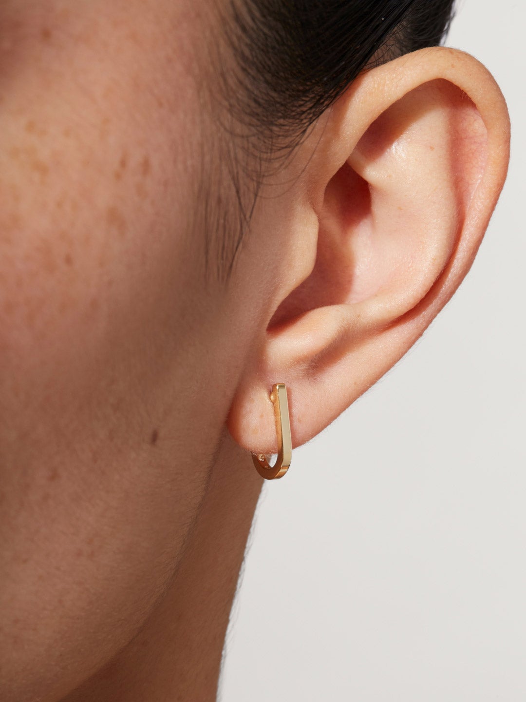 Ana Luisa Jewelry Studs Earrings Curved Stud Earrings Jia Gold
