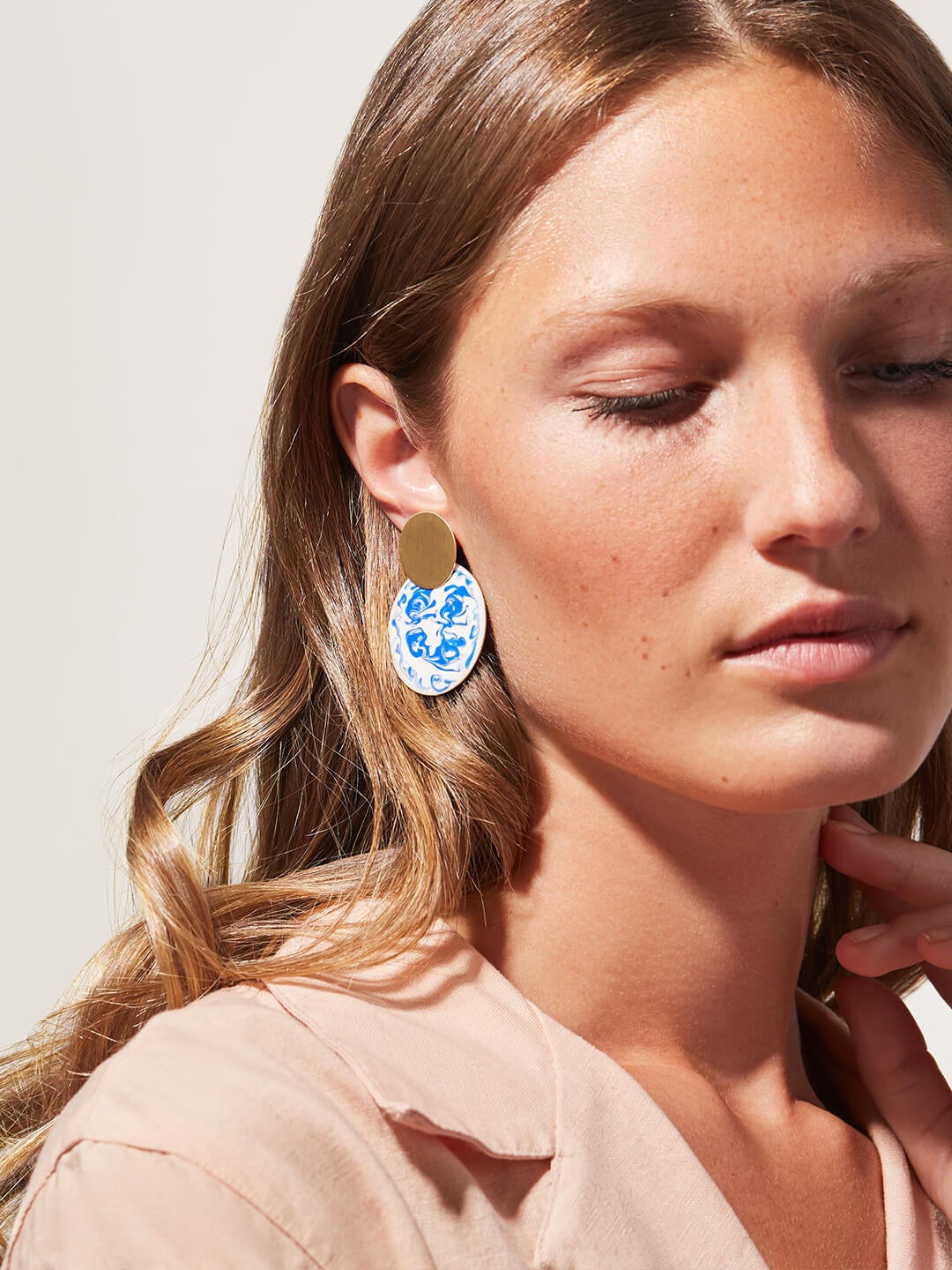 Ana Luisa Jewelry Earrings Hoop Earrings Kinoko Marble Gold Blue