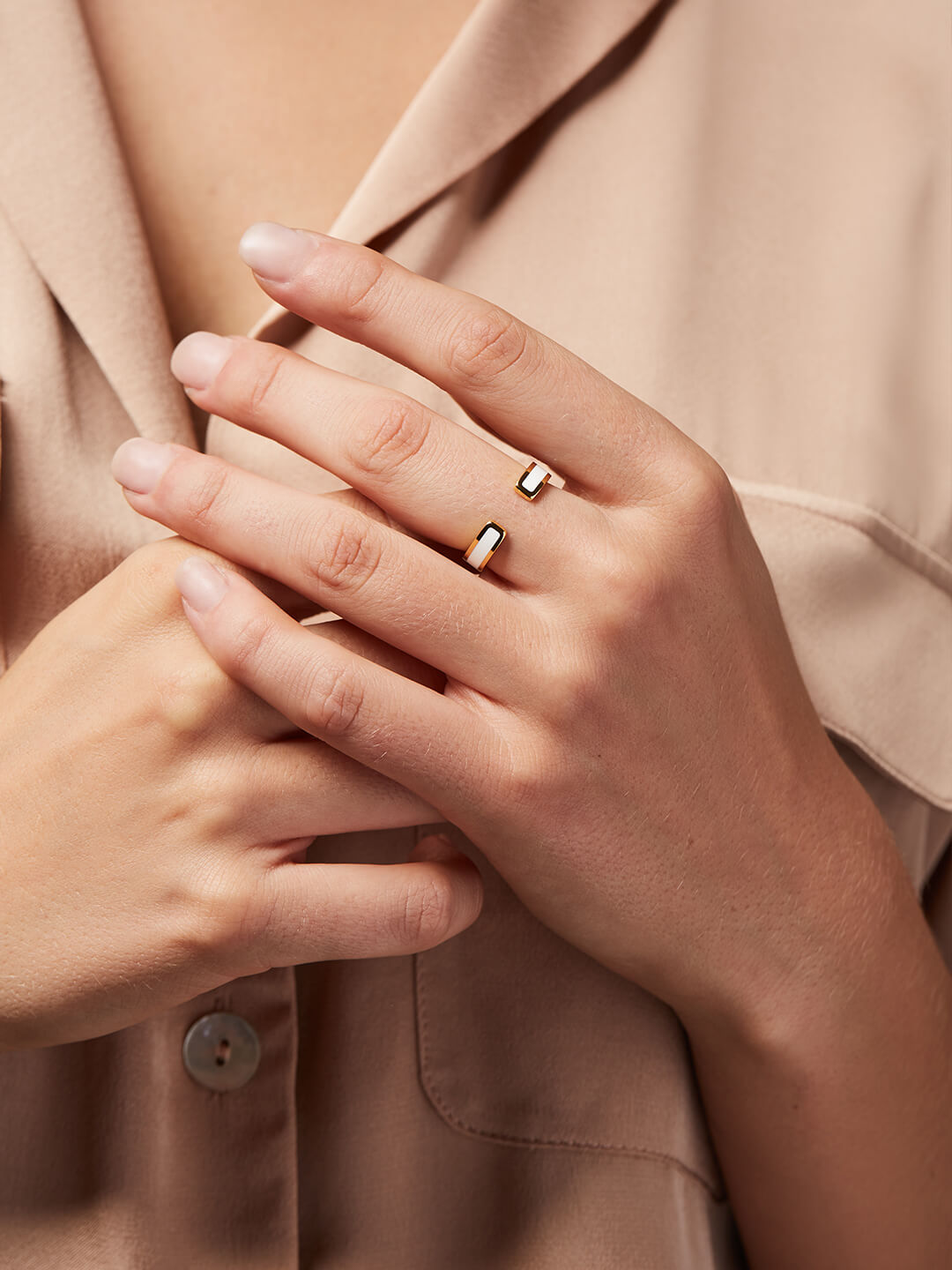 Ana Luisa Rings Stacking Rings Mecca Lacquer Off White Gold